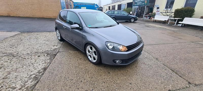 Gebraucht VW Golf VI 122 PS (89 kW) 2009 Grau Kleinwagen