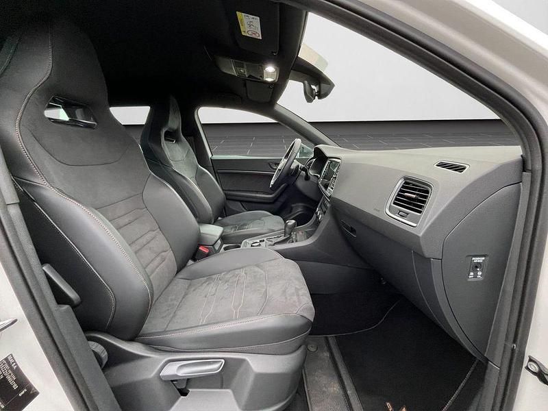 Używany Cupra Ateca VZ 301 KM (221 kW) 2024 Biały SUV