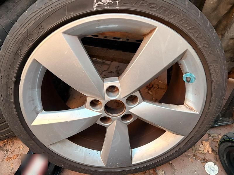 Gebraucht Skoda Rapid 105 PS (77 kW) 2013 Weiß Kleinwagen