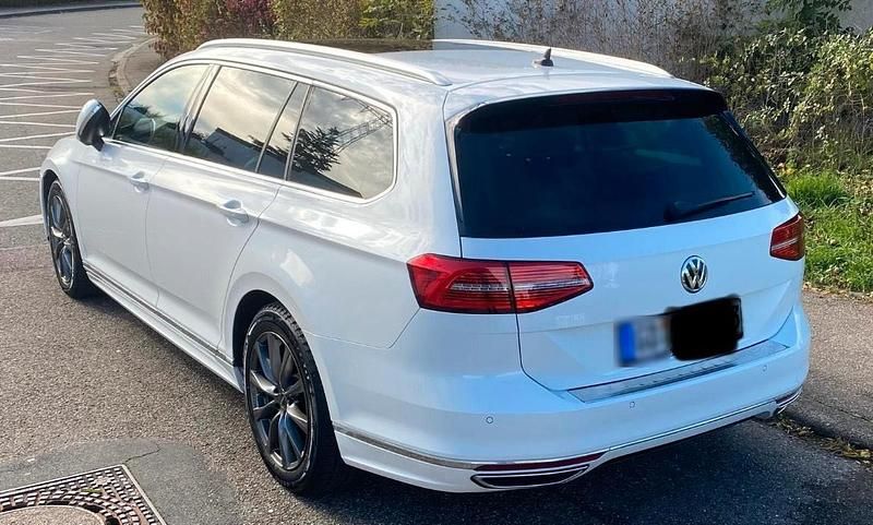 Gebraucht VW Passat R-line 190 PS (139 kW) 2019 Weiß Kombi