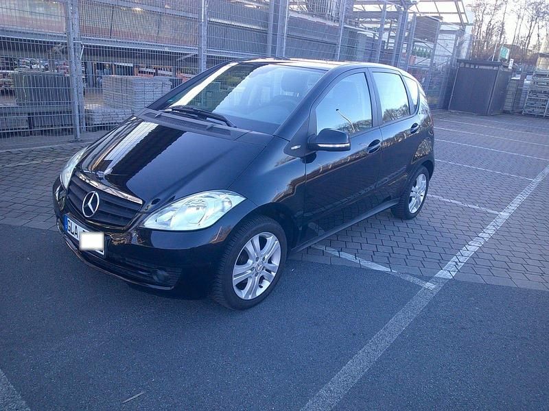 Gebraucht Mercedes A150 95 PS (69 kW) 2009 Schwarz Limousine