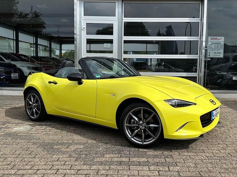 Schwarz Gebraucht 2022 Mazda MX5 Selection Cabrio | 28.900 € (Fairer Preis) - Bild 1/4