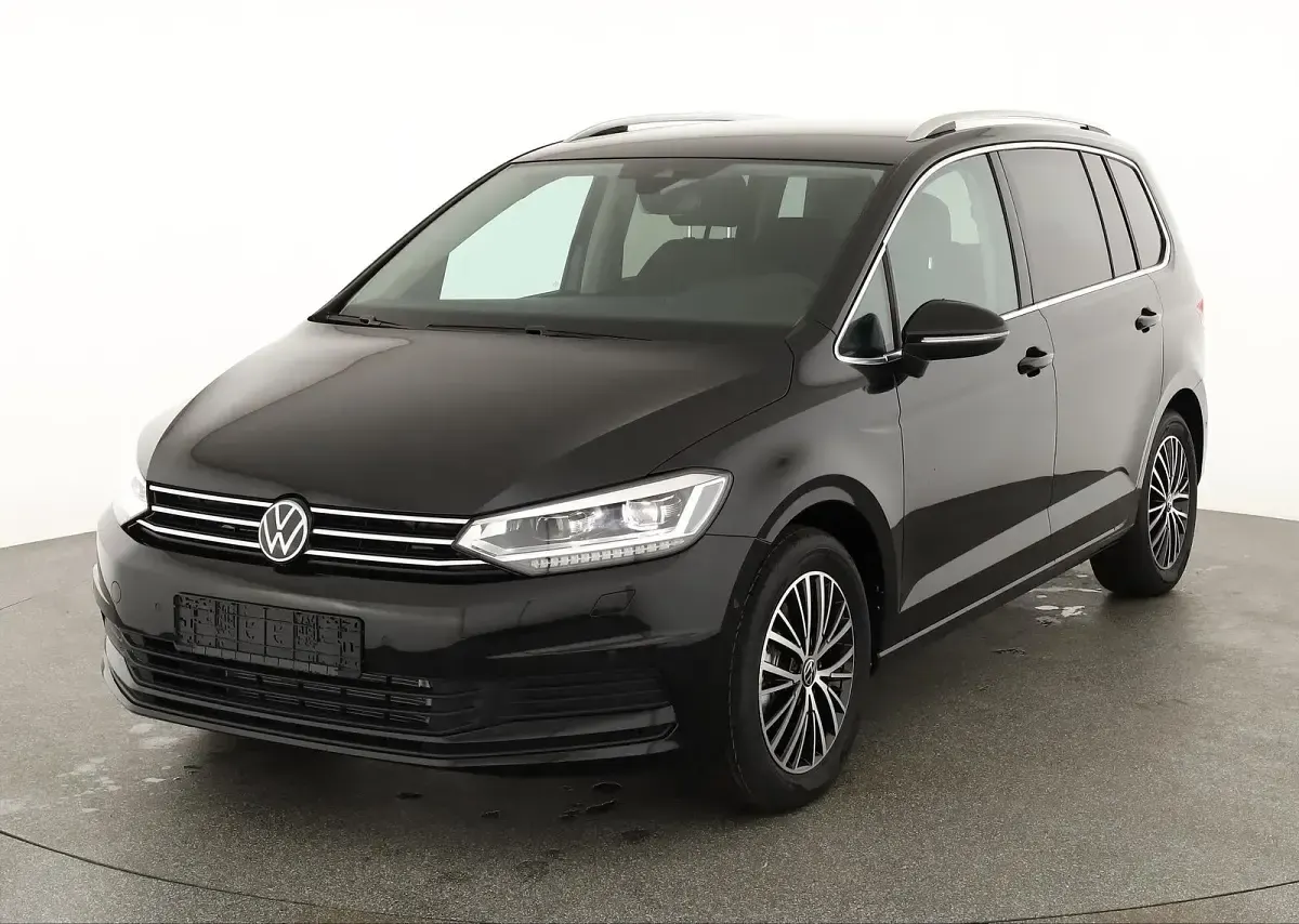 Gebraucht VW Touran Comfortline 150 PS (110 kW) 2026 Van / Kleinbus