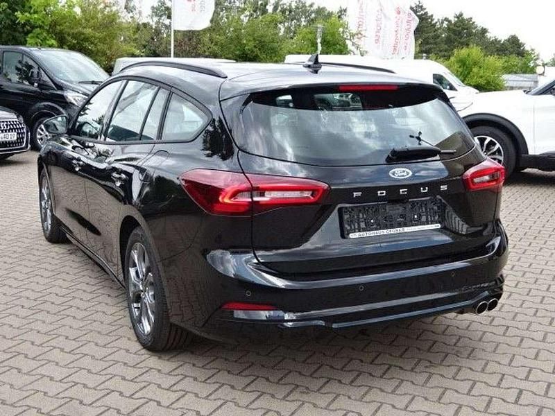Neu Ford Focus ST-Line X 116 PS (85 kW) 2025 Agate black metallic Kombi