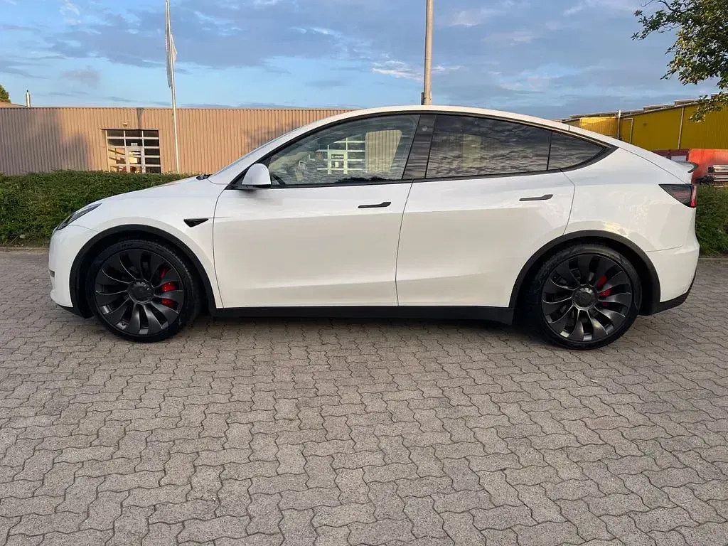 Gebraucht Tesla Model Y Performance 392 kW (534 PS) 2022 Weiß SUV