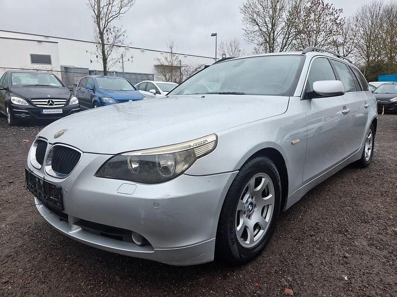 Gebraucht BMW 525 177 PS (130 kW) 2005 Silber Kombi
