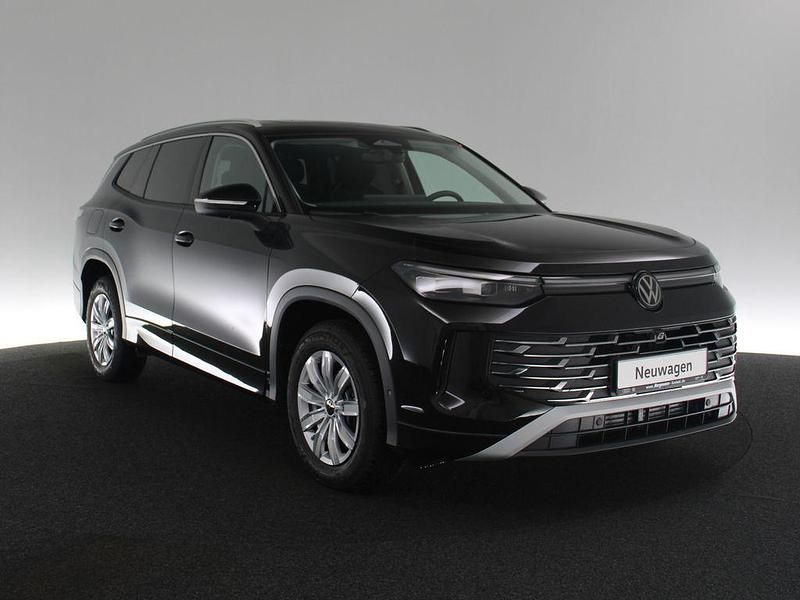 Neu VW Tayron Elegance 204 PS (150 kW) 2026 Schwarz / grenadillschwarz SUV