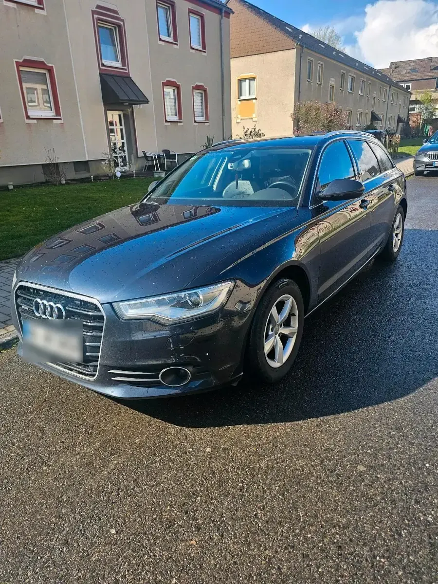 Gebraucht Audi A6 204 PS (150 kW) 2013 Blau Kombi