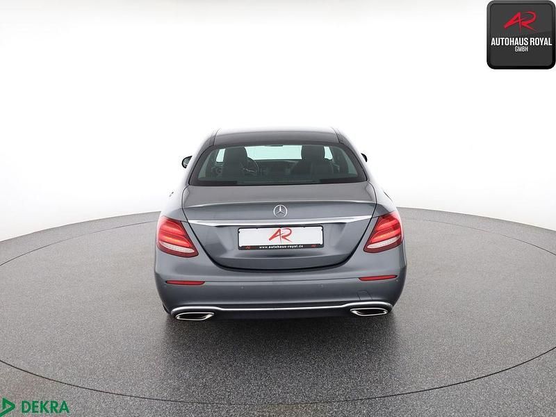 Gebraucht Mercedes E200 Avantgarde 184 PS (135 kW) 2018 Selenitgrau Limousine