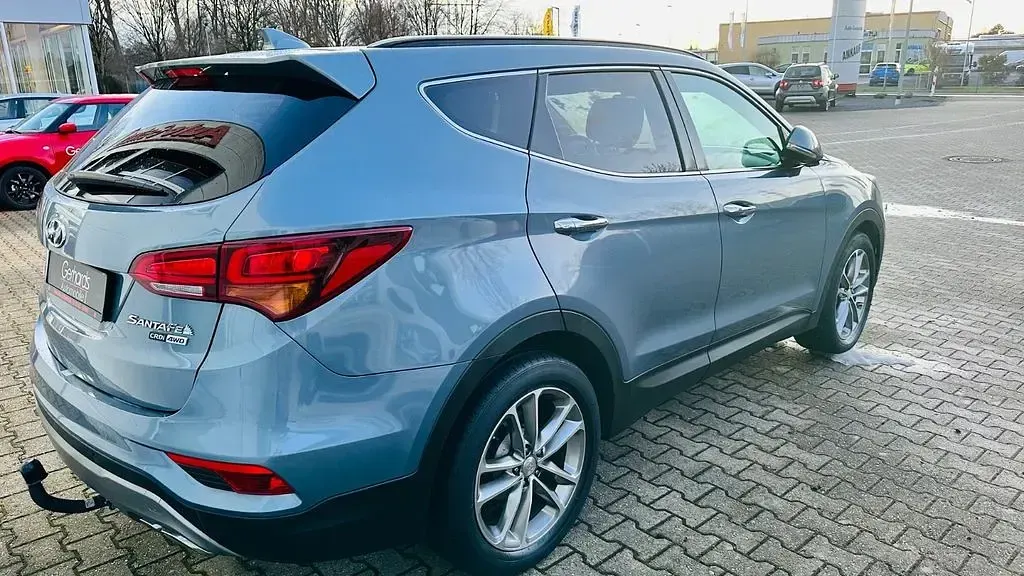 Gebraucht Hyundai Santa Fe 200 PS (147 kW) 2016 Blau SUV