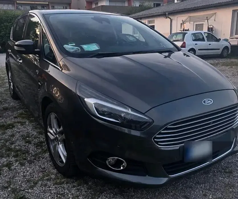 Gebraucht Ford S-MAX S 179 PS (131 kW) 2016 Van / Kleinbus