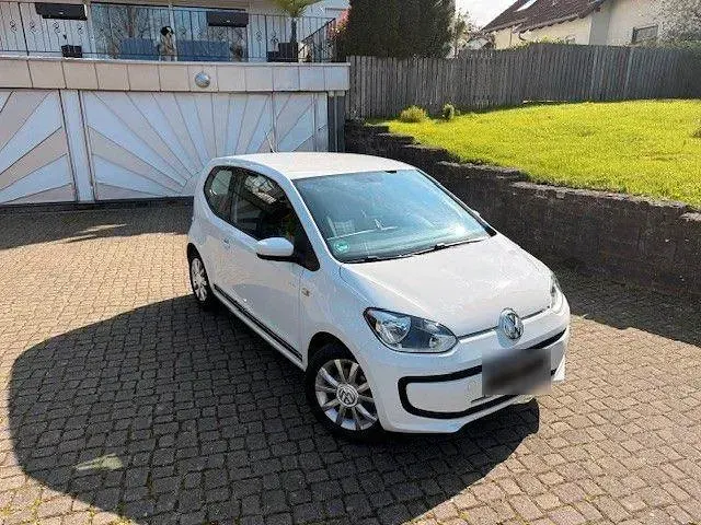 Usado VW up! CLUB 60 CV (44 kW) 2016 Blanco Utilitario