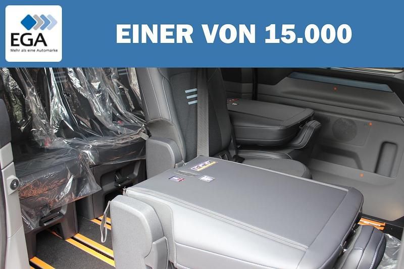 Neu Ford Tourneo Custom Active 150 PS (110 kW) 2025 Schwarz metallic Van