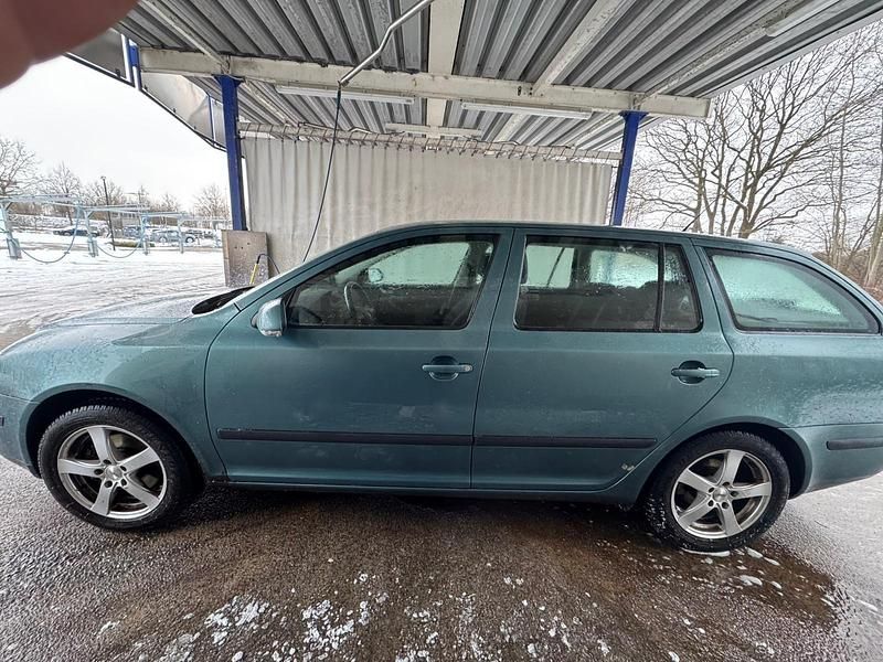 Gebraucht Skoda Octavia 105 PS (77 kW) 2006 Grün Kombi