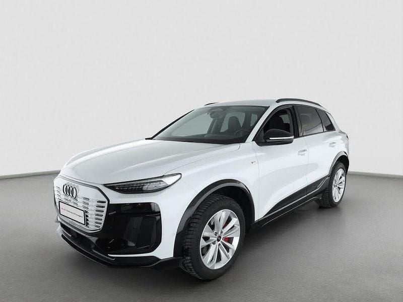 Gebraucht Audi Q6 e-tron S-Line 185 kW (252 PS) 2025 Gletscherweiß SUV