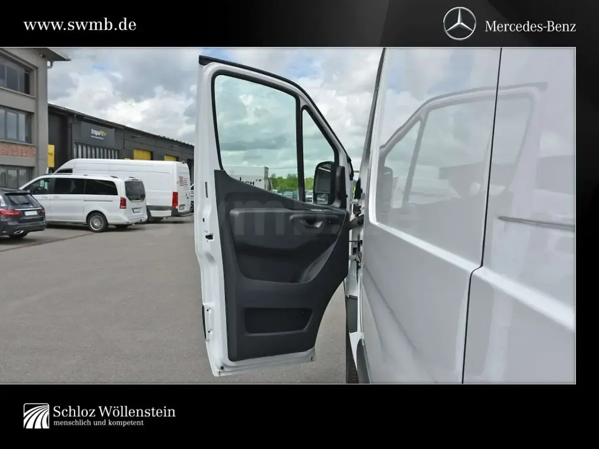 Nouă Mercedes Sprinter 190 CP (139 kW) 2026 Alb Van