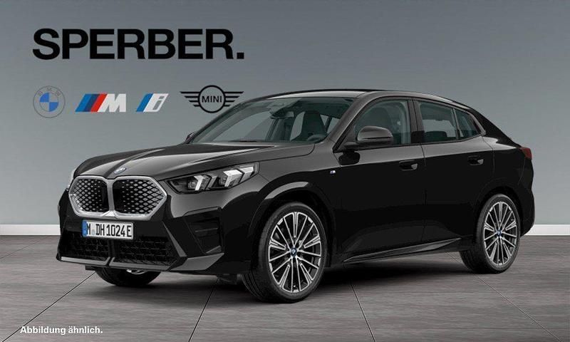 Gebraucht BMW iX2 M Sport 103 kW (141 PS) 2024 Schwarz SUV
