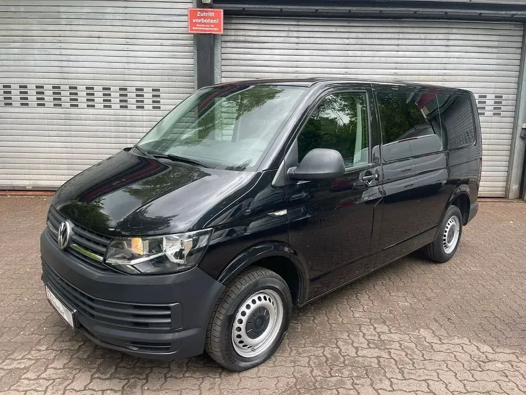 Gebraucht VW Transporter 150 PS (110 kW) 2018 Schwarz Van