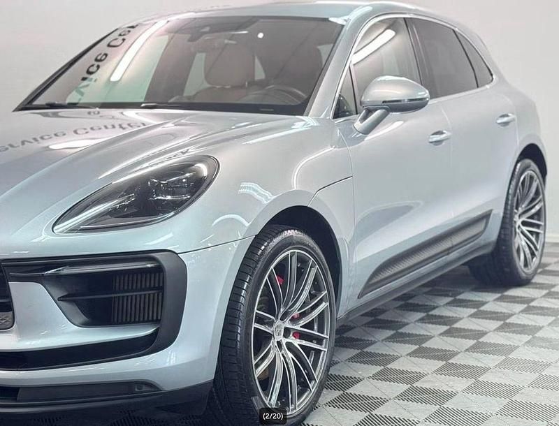 Gebraucht Porsche Macan S 381 PS (280 kW) 2022 Dolomitsilber SUV