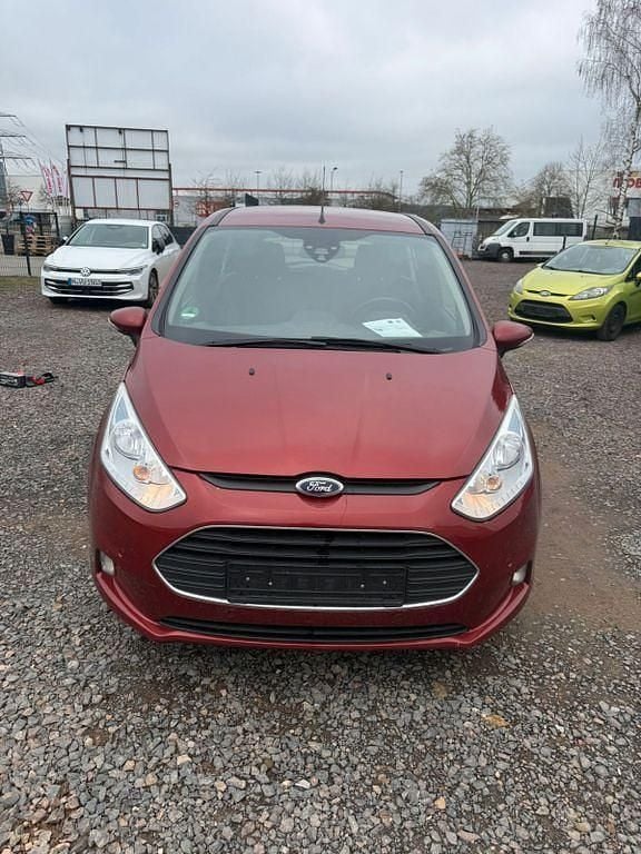 Gebraucht Ford B-MAX SYNC Edition 101 PS (74 kW) 2016 Rot Van / Kleinbus