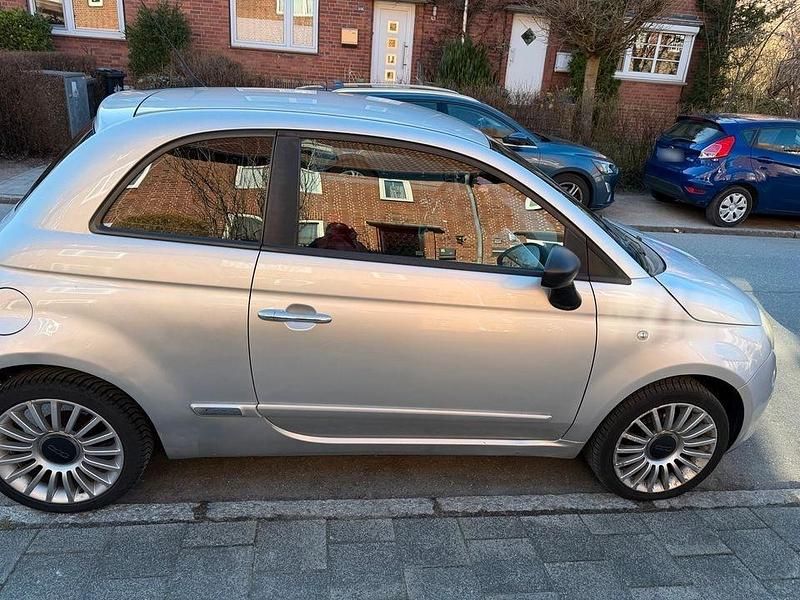 Gebraucht Fiat 500 69 PS (50 kW) 2010 Silber Kleinwagen