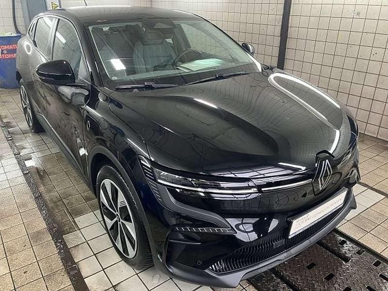 Gebraucht Renault Megane E-Tech Evolution 96 kW (131 PS) 2022 Schwarz Limousine