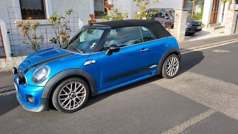 Blau Gebraucht 2012 Mini John Cooper Works Kleinwagen | 8.500 € (Superpreis) - Bild 1/4