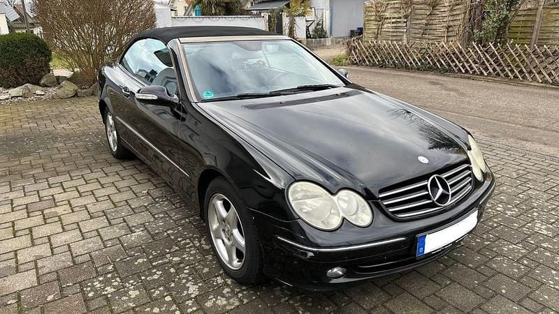 Schwarz Gebraucht 2005 Mercedes CLK200 Avantgarde Cabrio | 3.800 € (Guter Preis) - Bild 1/4