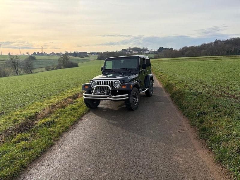 Schwarz Gebraucht 1998 Jeep Wrangler SUV | 8.950 € (Fairer Preis) - Bild 1/4