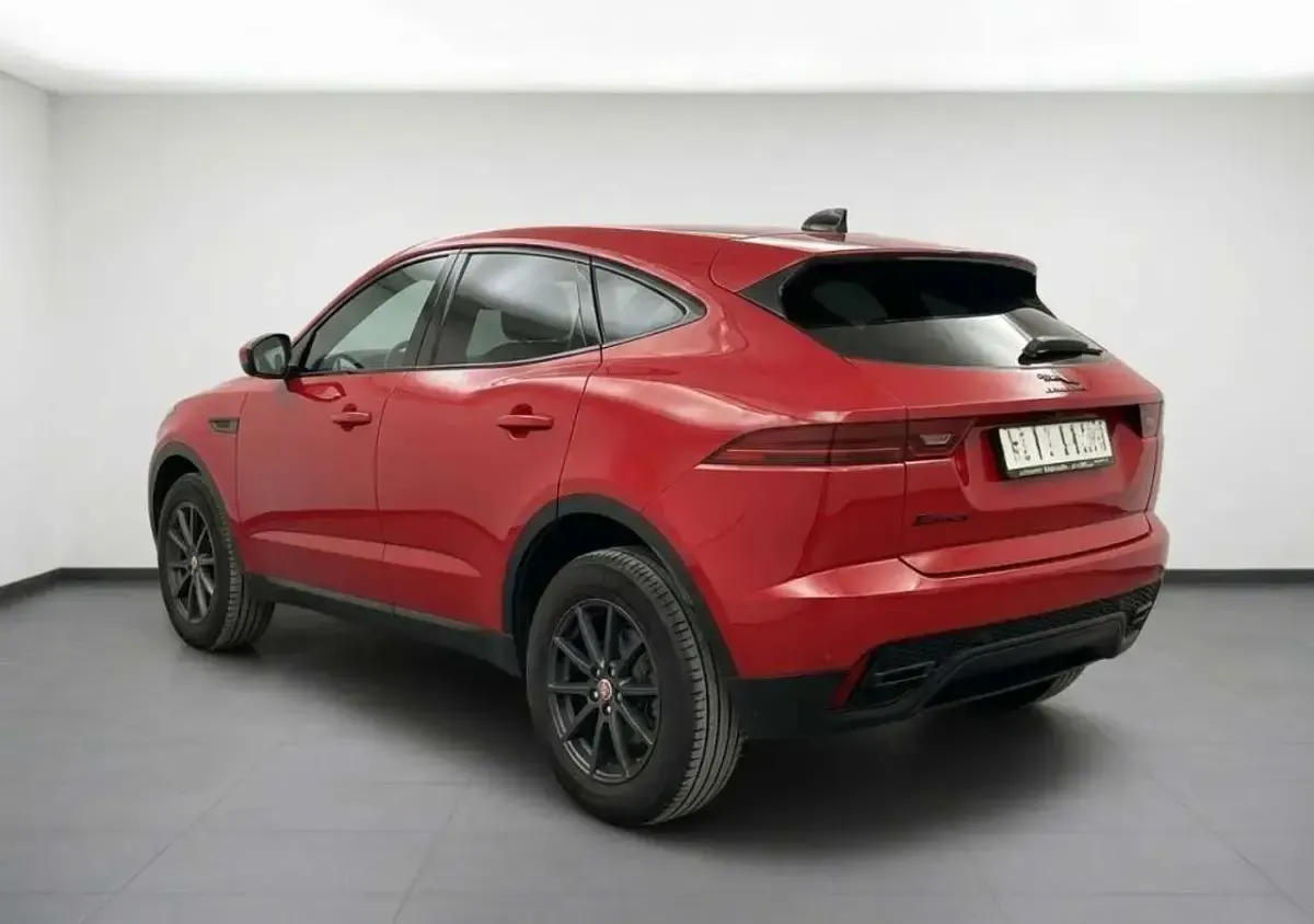 Gebraucht Jaguar E-Pace 163 PS (119 kW) 2021 Caldera rot SUV