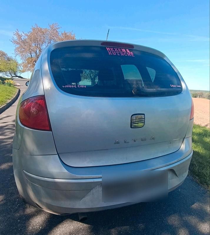 Second-hand Seat Altea 105 CP (77 kW) 2005 Argintiu Monovolum