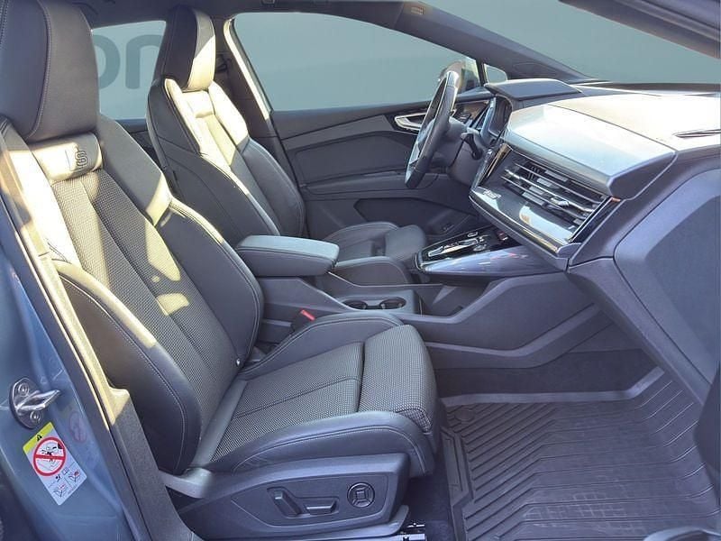 Gebraucht Audi Q4 e-tron S-Line 194 kW (265 PS) 2023 Blau SUV