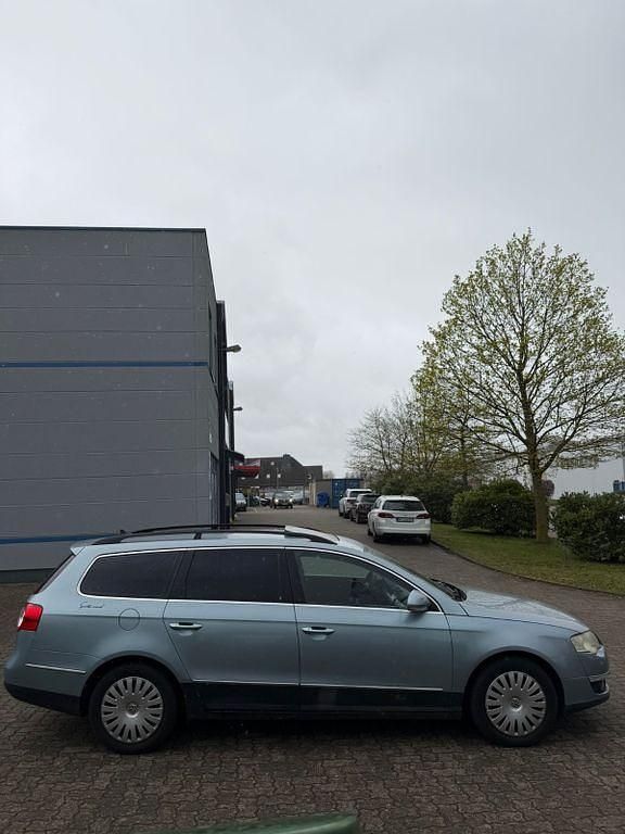 Gebraucht VW Passat 116 PS (85 kW) 2007 Grau Kombi