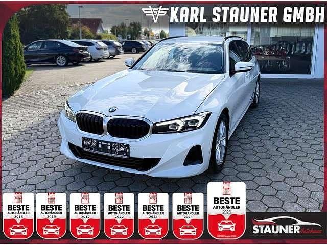 Alpinweiss iii Gebraucht 2024 BMW 318 Shadowline Kombi | 30.780 € (Superpreis) - Bild 1/2