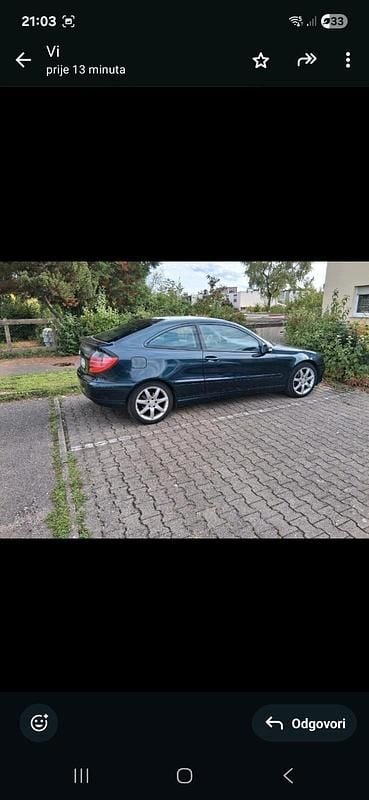 Gebraucht Mercedes C180 163 PS (119 kW) 2003 Blau Coupé