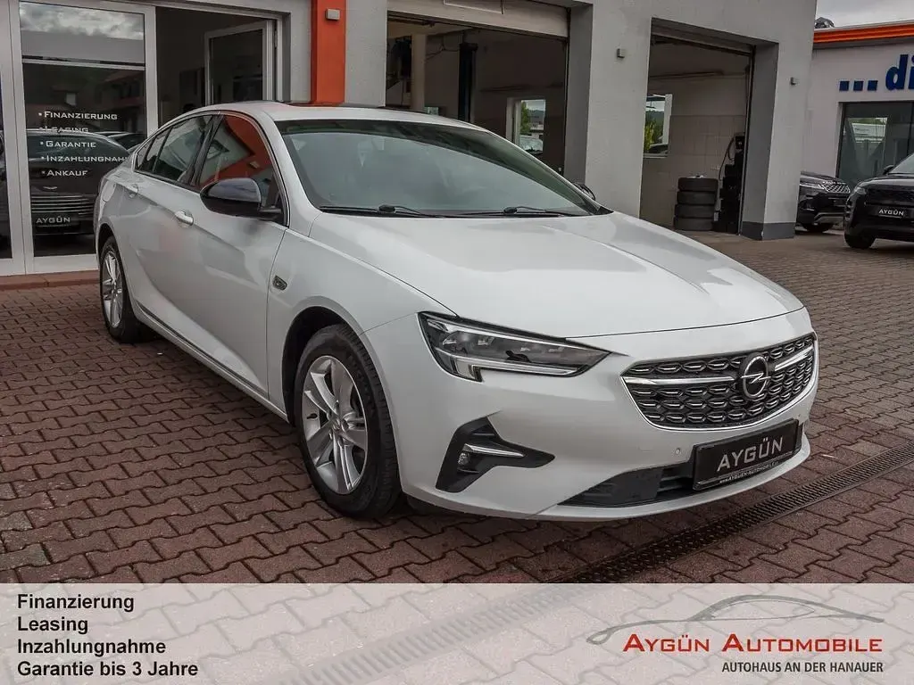 Gebraucht Opel Insignia Business 122 PS (89 kW) 2022 Weiß Limousine