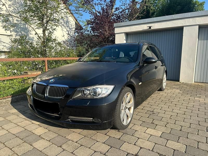 Schwarz Gebraucht 2007 BMW 325 Kombi | 3.490 € (Fairer Preis) - Bild 1/4