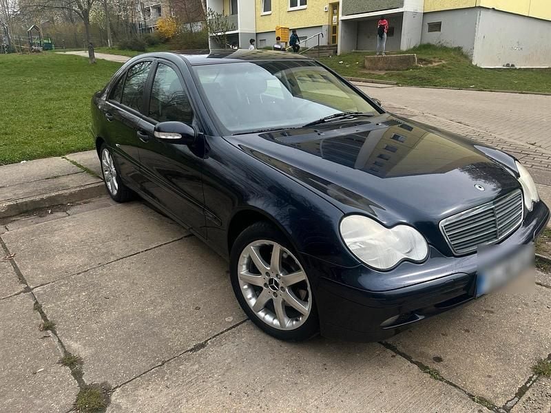 Gebraucht Mercedes C270 170 PS (125 kW) 2002 Blau Limousine