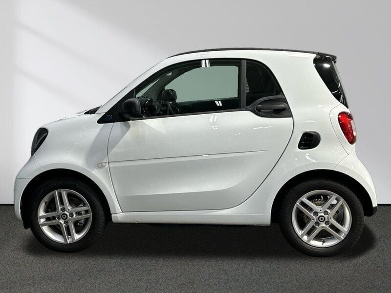 Gebraucht Smart ForTwo Electric Drive 60 kW (82 PS) 2022 Weiß Coupé