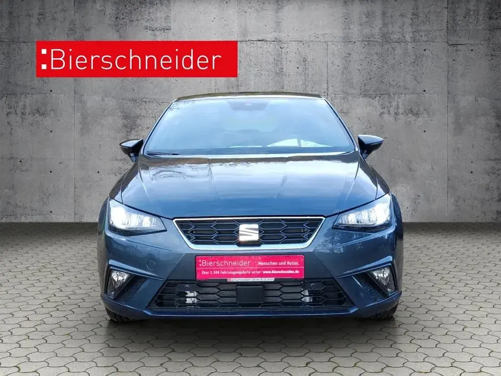 Neu Seat Ibiza CONNECT 116 PS (85 kW) 2025 Grau Kleinwagen