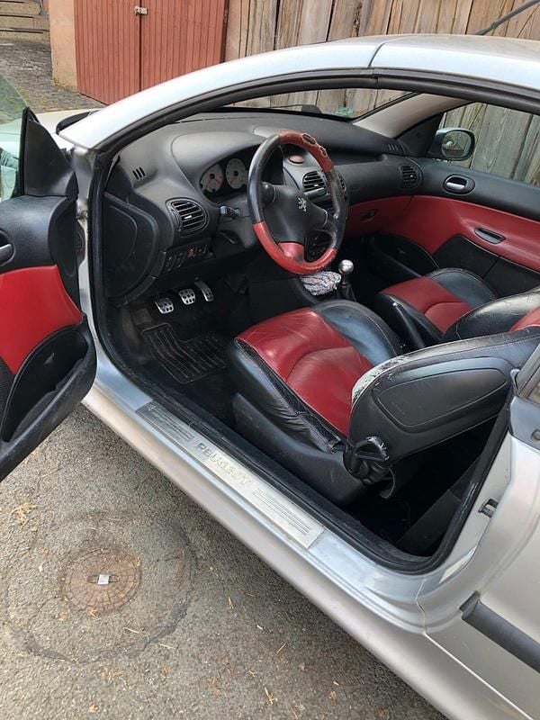 Gebraucht Peugeot 206 CC 136 PS (100 kW) 2001 Silber Cabrio