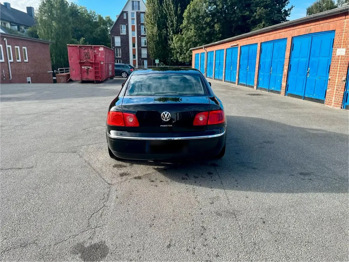 Gebraucht VW Phaeton 230 PS (169 kW) 2007 Schwarz Limousine