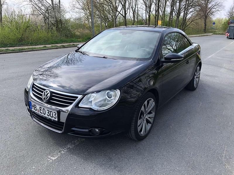 Schwarz Gebraucht 2009 VW Eos Edition Cabrio | 7.400 € (Fairer Preis) - Bild 1/4