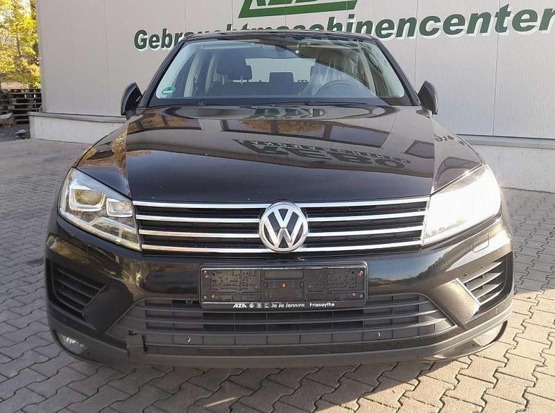 Schwarz Gebraucht 2017 VW Touareg SUV | 13.490 € (Teuer) - Bild 1/4