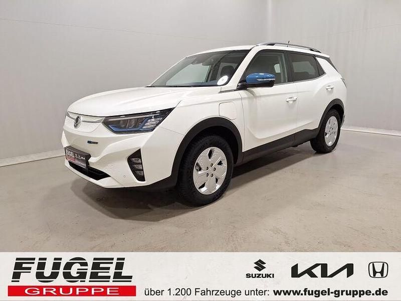 Grand white Gebraucht 2022 Ssangyong (KGM) Korando SUV | 17.999 € - Bild 1/4