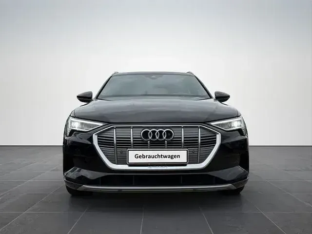 Gebraucht Audi e-tron Sportback Advanced Plus 230 kW (313 PS) 2022 Schwarz SUV