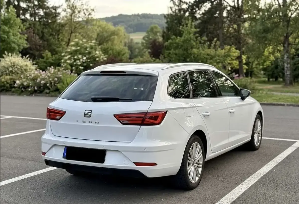 Gebraucht Seat Leon ST XCELLENCE 150 PS (110 kW) 2020 Weiß Kombi
