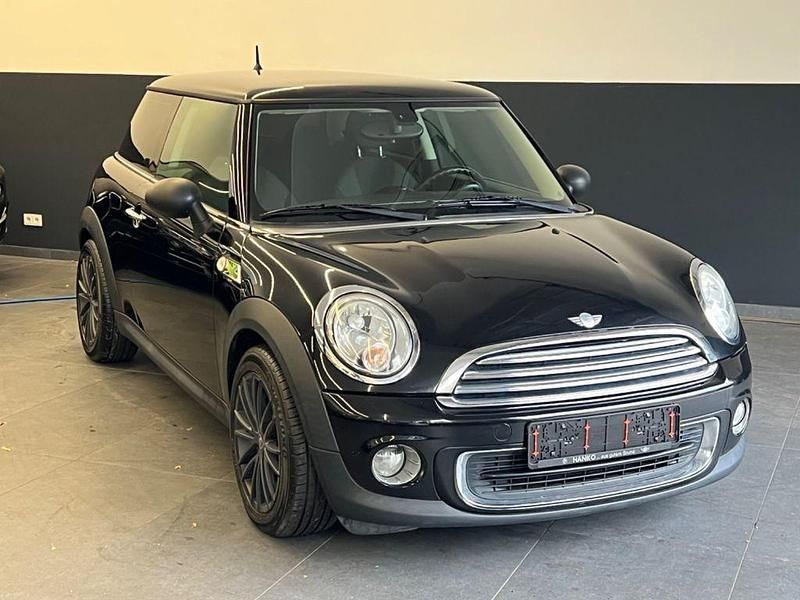 Gebraucht Mini ONE 98 PS (72 kW) 2010 Schwarz Kleinwagen