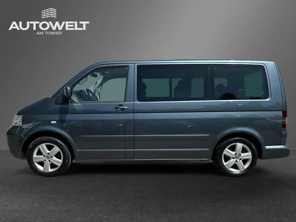 Używany VW T5 United 131 KM (96 kW) 2009 Szary Van