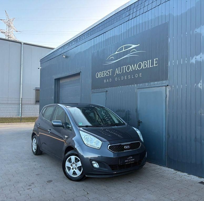 Gebraucht Kia Venga Attract 90 PS (66 kW) 2013 Grau Kleinwagen